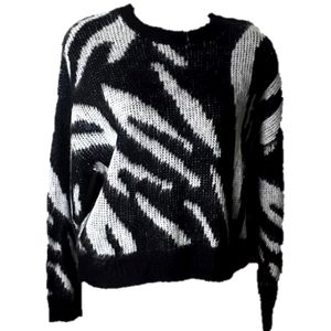 *NEW* FOREVER 21 Women's Black & White Fuzzy Sweater Size Medium NWT